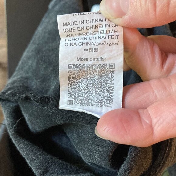 ROMWE LA oversized graphic tee UNISEX- SIZE SMALL - Picture 5 of 5